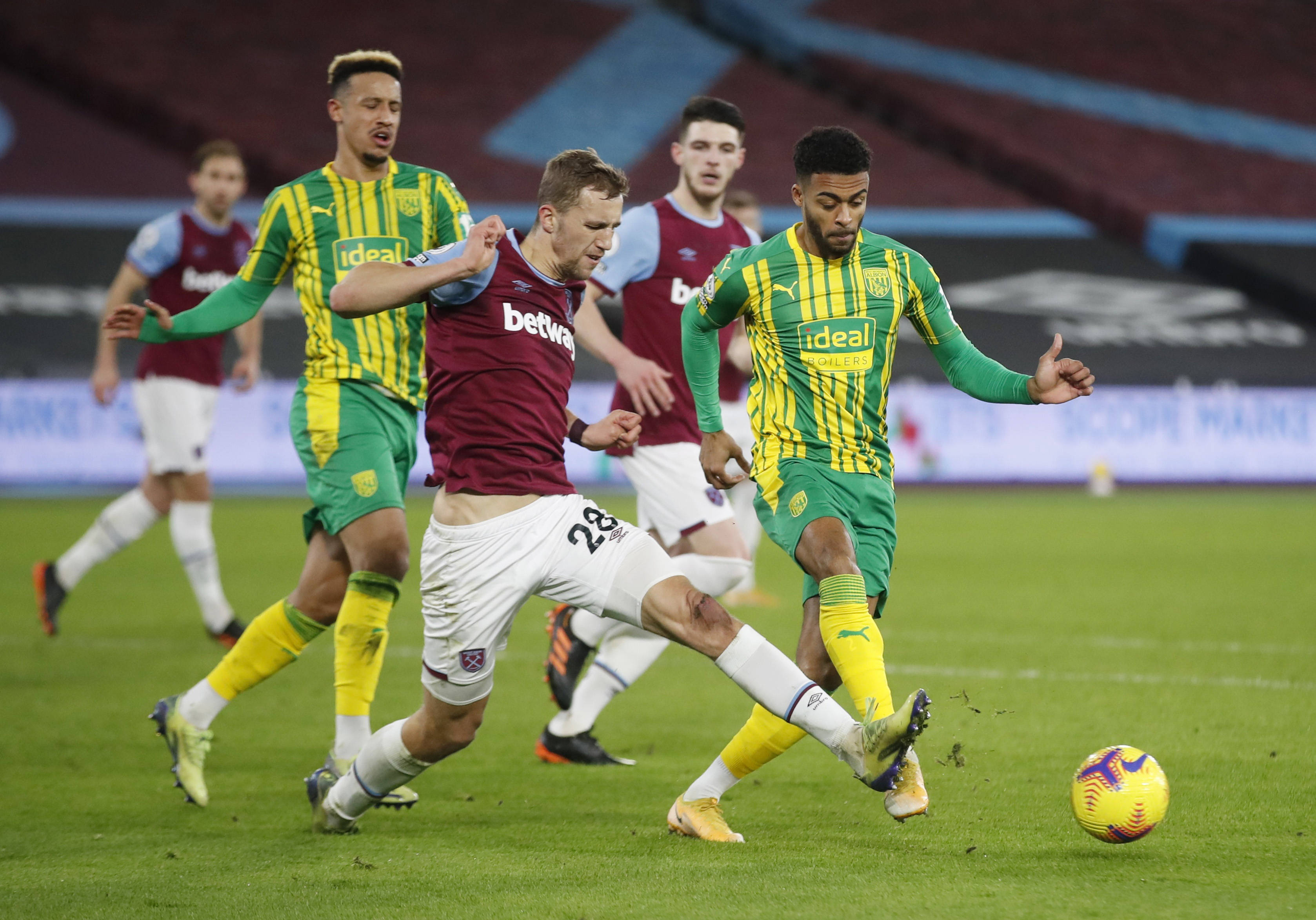 随着曼联在 随着曼联在